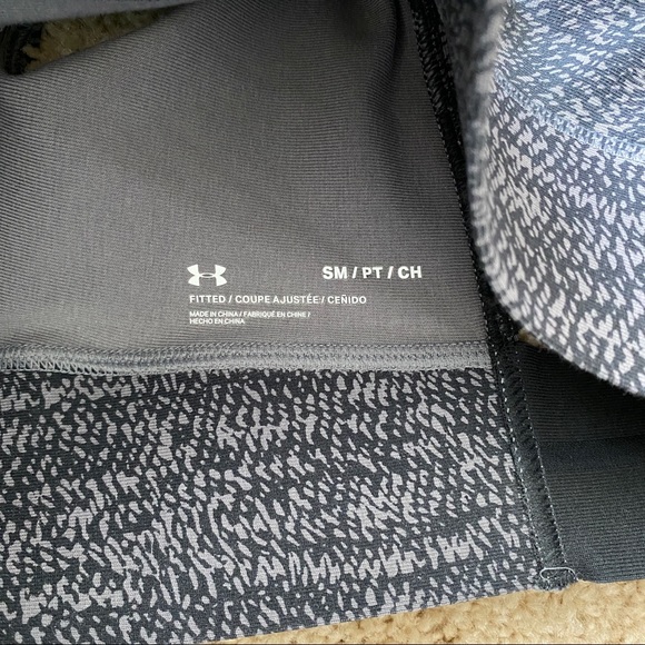 ▫️SOLD▫️NWOT Under Armour Sports Bra Size S - Picture 3 of 4